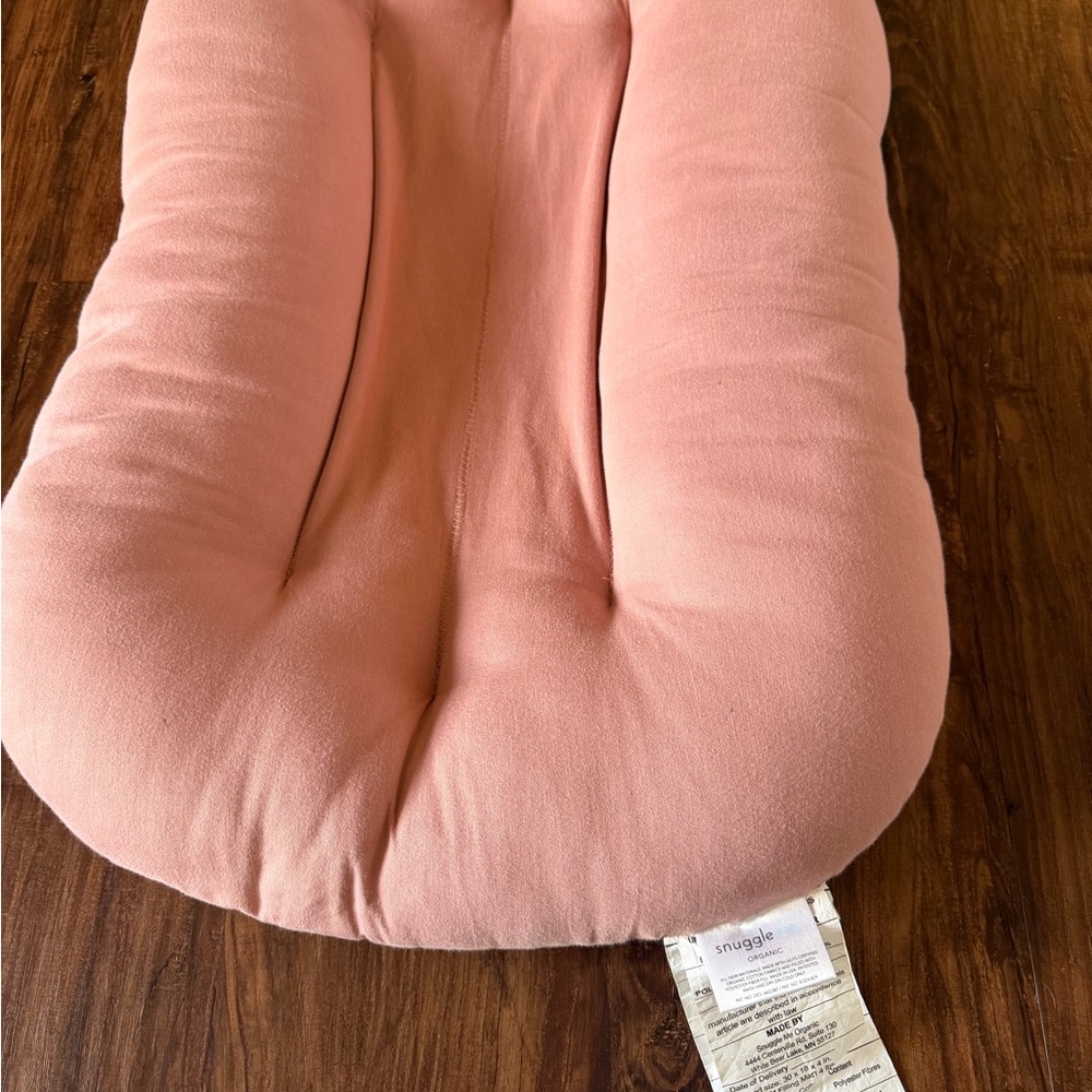Snuggle Me Organic Dusty Rose - Picture 5 of 7